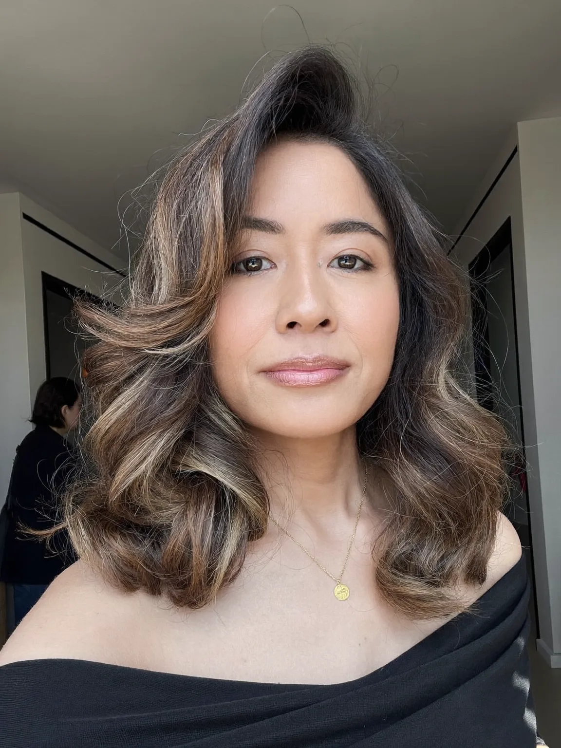 Long Voluminous Layers in Toffee Brown with Caramel Accents